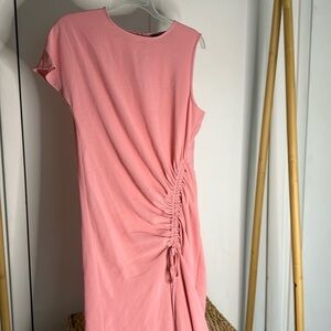 Zara pink dresss size small new with‎ tags